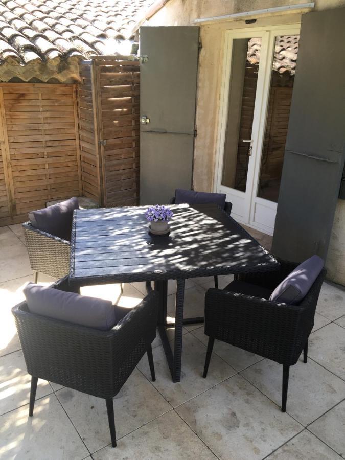 Juste Derriere Chez Nous Villa Boulbon Ngoại thất bức ảnh